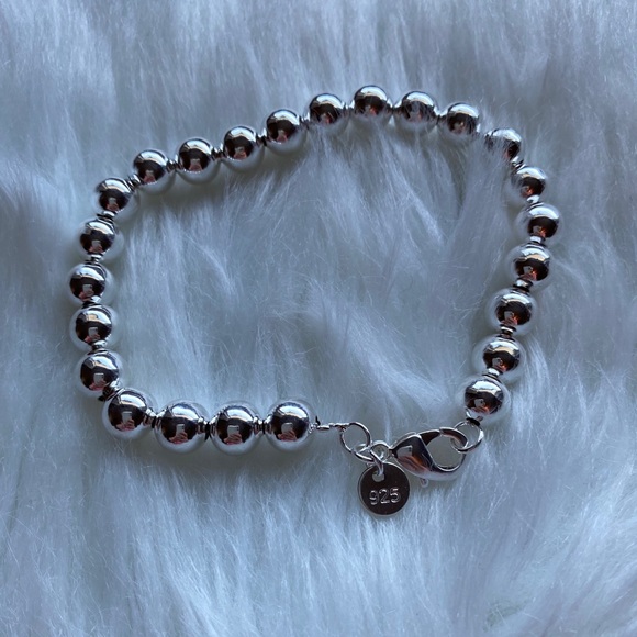 925 sterling silver minimalistic handmade bracelet - Picture 3 of 6